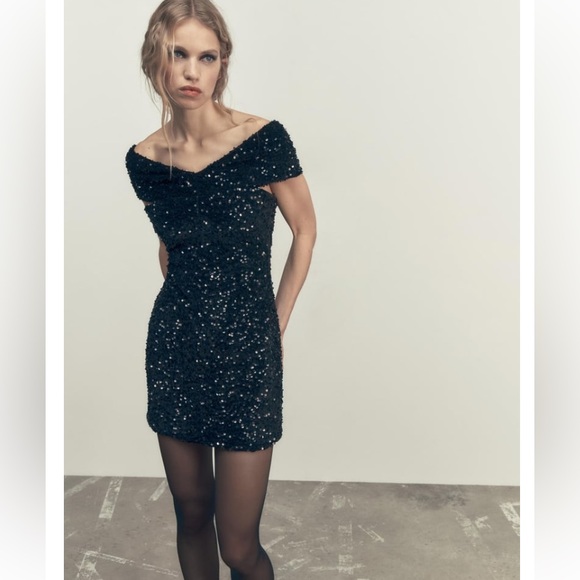 Zara Woman Sequinned Velvet Dress - Picture 2 of 5